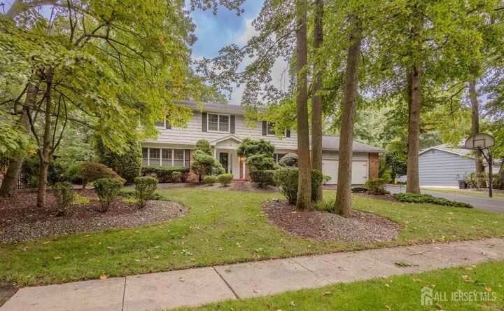 Property Photo:  6 Burlington Lane  NJ 08816 