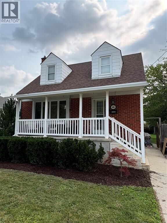 Property Photo: 488 Montcalm Avenue ON N7S 2P9