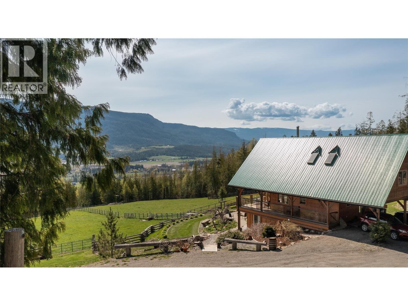 Property Photo: 310 Grandview Bench Road BC V0E 1Y0
