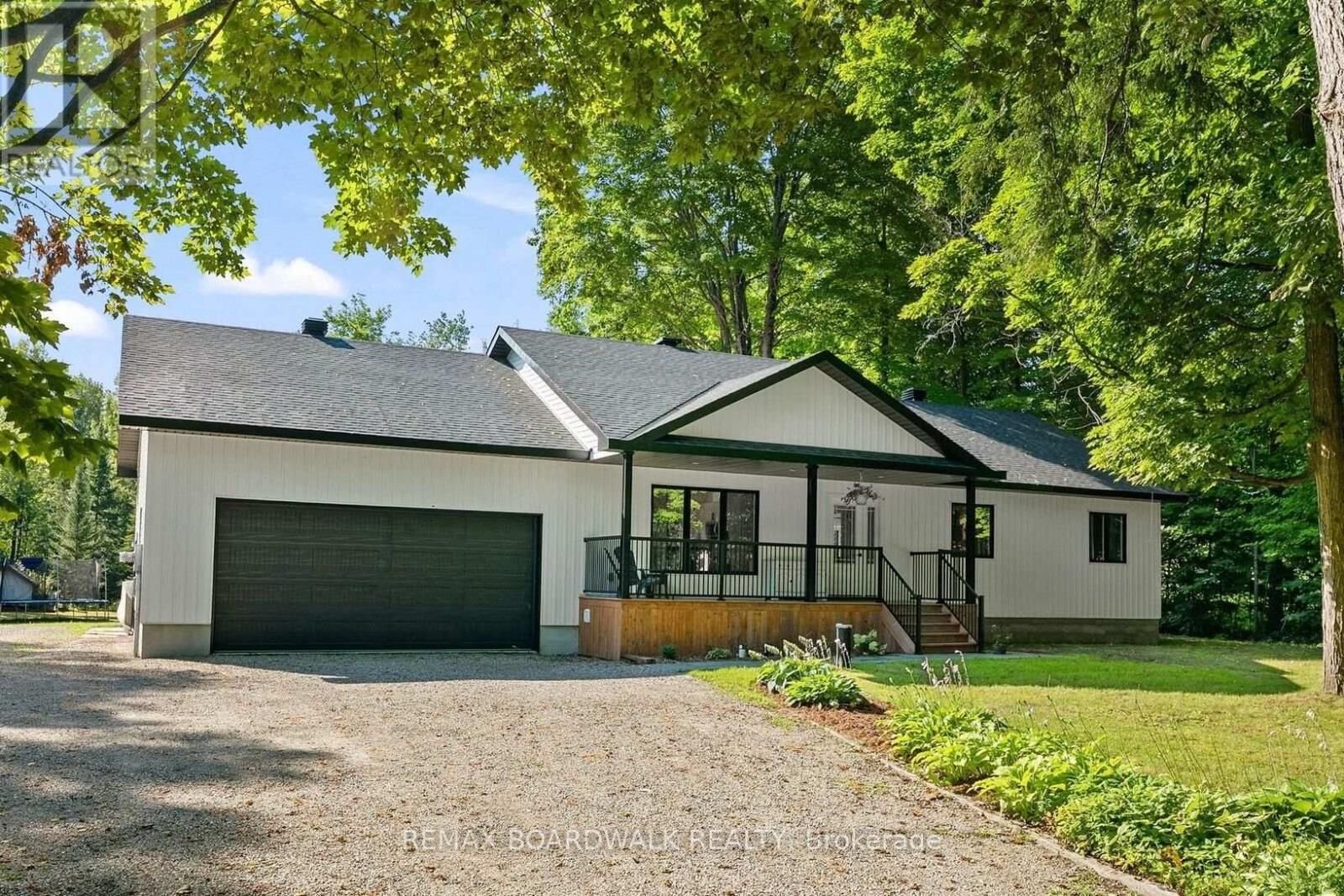 Property Photo:  1967 Drummond 4C Corners  ON K7H 3C8 