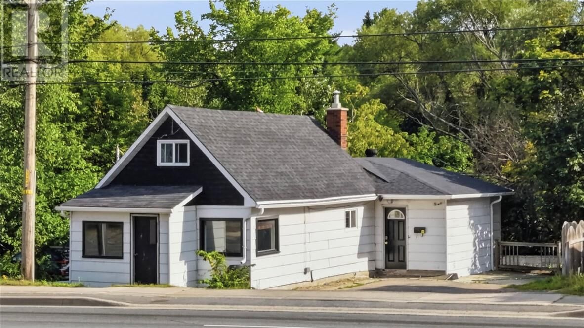 Property Photo:  181 Douglas Street  ON P3E 1E9 