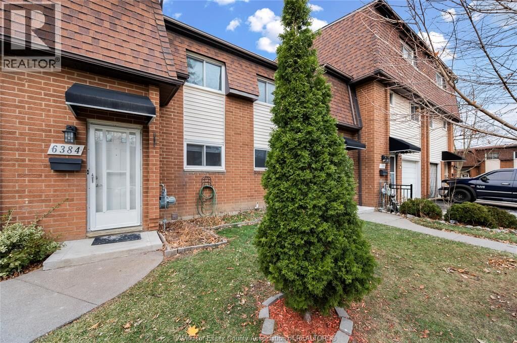 Property Photo: 6384 Thornberry Crescent ON N8T 3A2