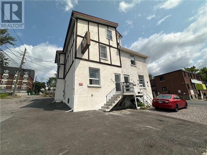 Property Photo:  248 Cedar Street  ON P3B 1M7 