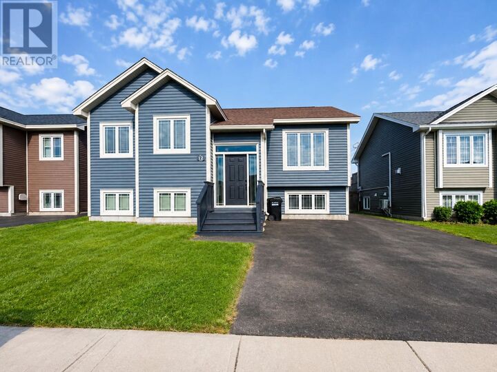 12 Douglas Street — photo 1