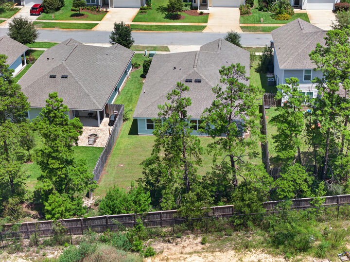 Property Photo:  380 This Way  FL 32439 