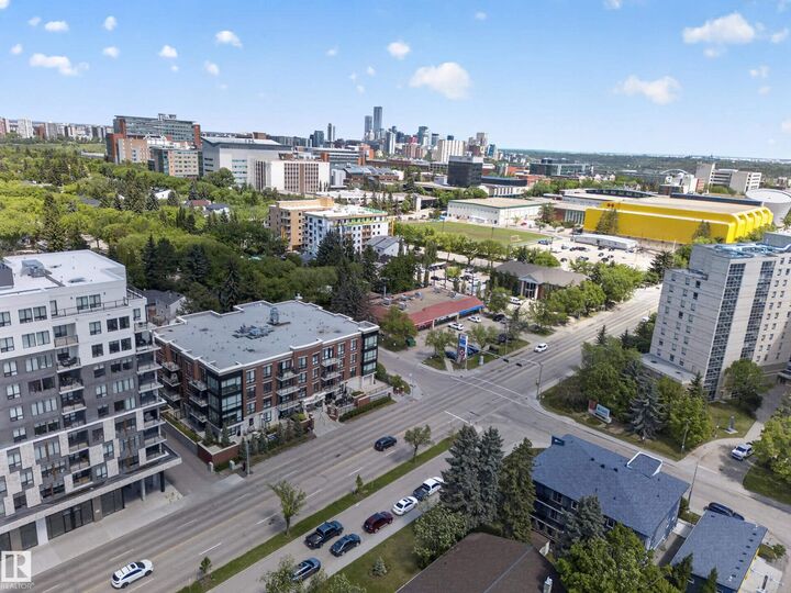 Property Photo:  11710 87 Avenue NW 403,  AB T6G 0Y3 