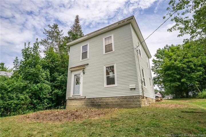 29 Churchill Street — photo 1