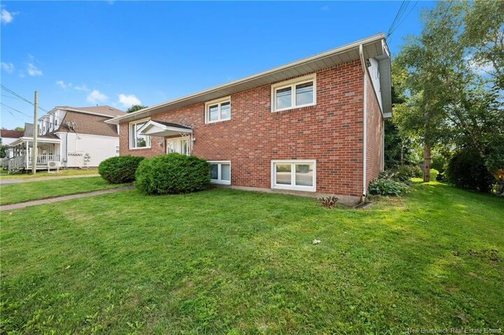 Property Photo:  95-97 Pleasant Street  NB E4P 2L6 