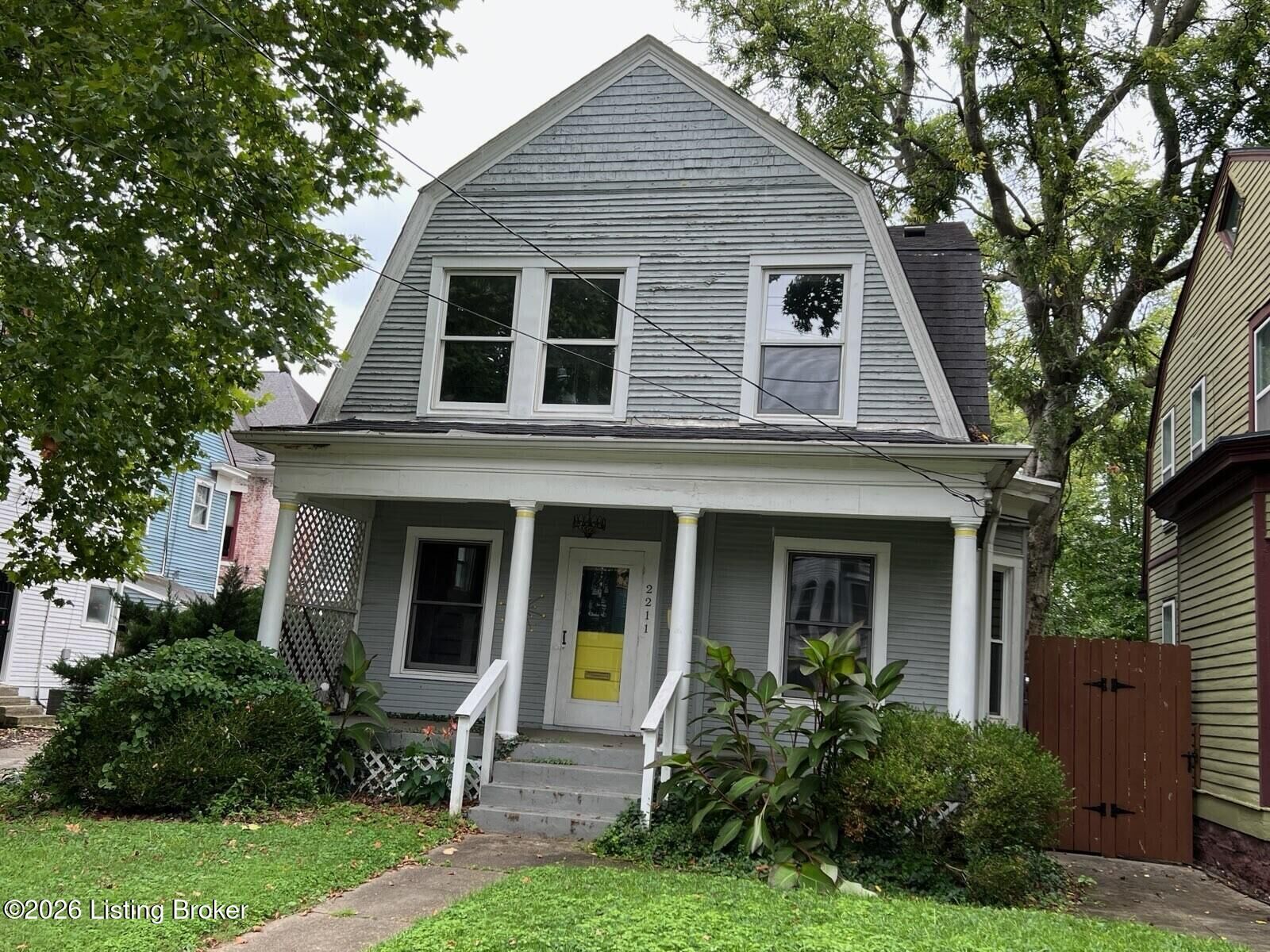 Property Photo:  2211 Longest Ave  KY 40204 