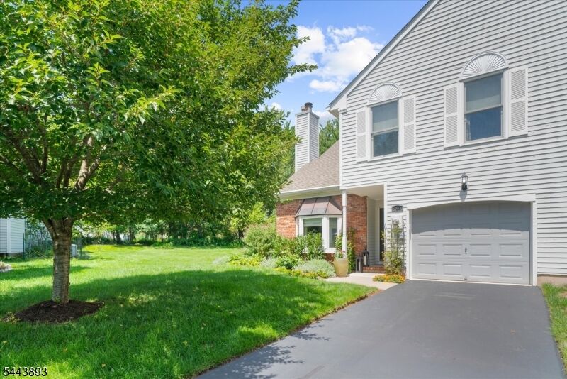 Property Photo: 753 Vanessa Ln NJ 08853