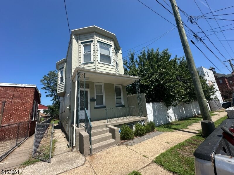 Property Photo: 139 S Sussex St NJ 08030