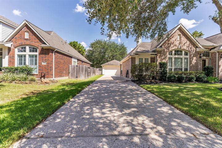 Property Photo: 14734 Ramblebrook TX 77396