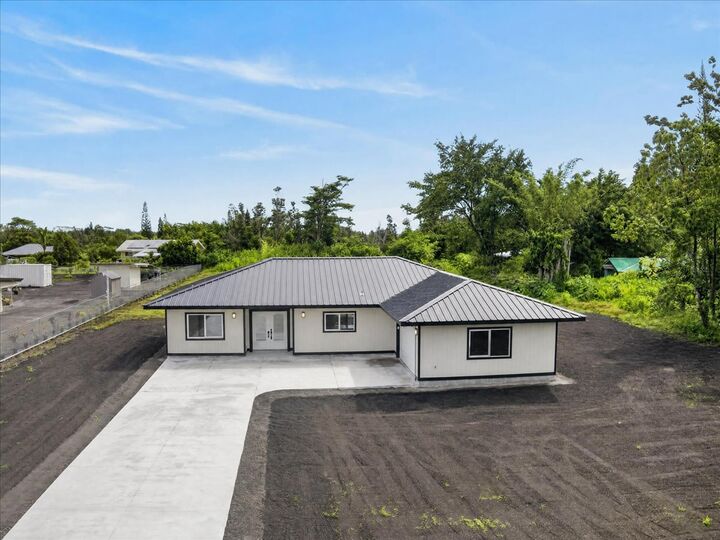 Property Photo:  15-1673 4th Ave  HI 96749 