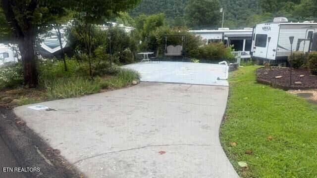 Property Photo: 8450 State Hwy 73 TN 37882