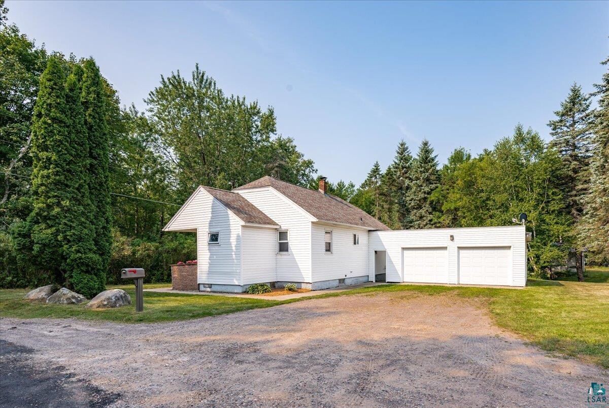 Property Photo:  801 Spruce St  MN 55720 