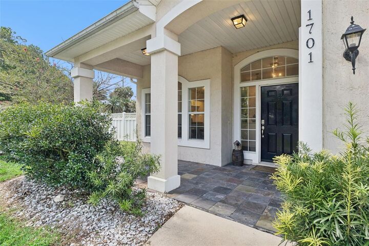 Property Photo:  1701 Keswick Road  FL 32084 