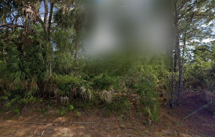 Property Photo: 17434 York Avenue FL 33948
