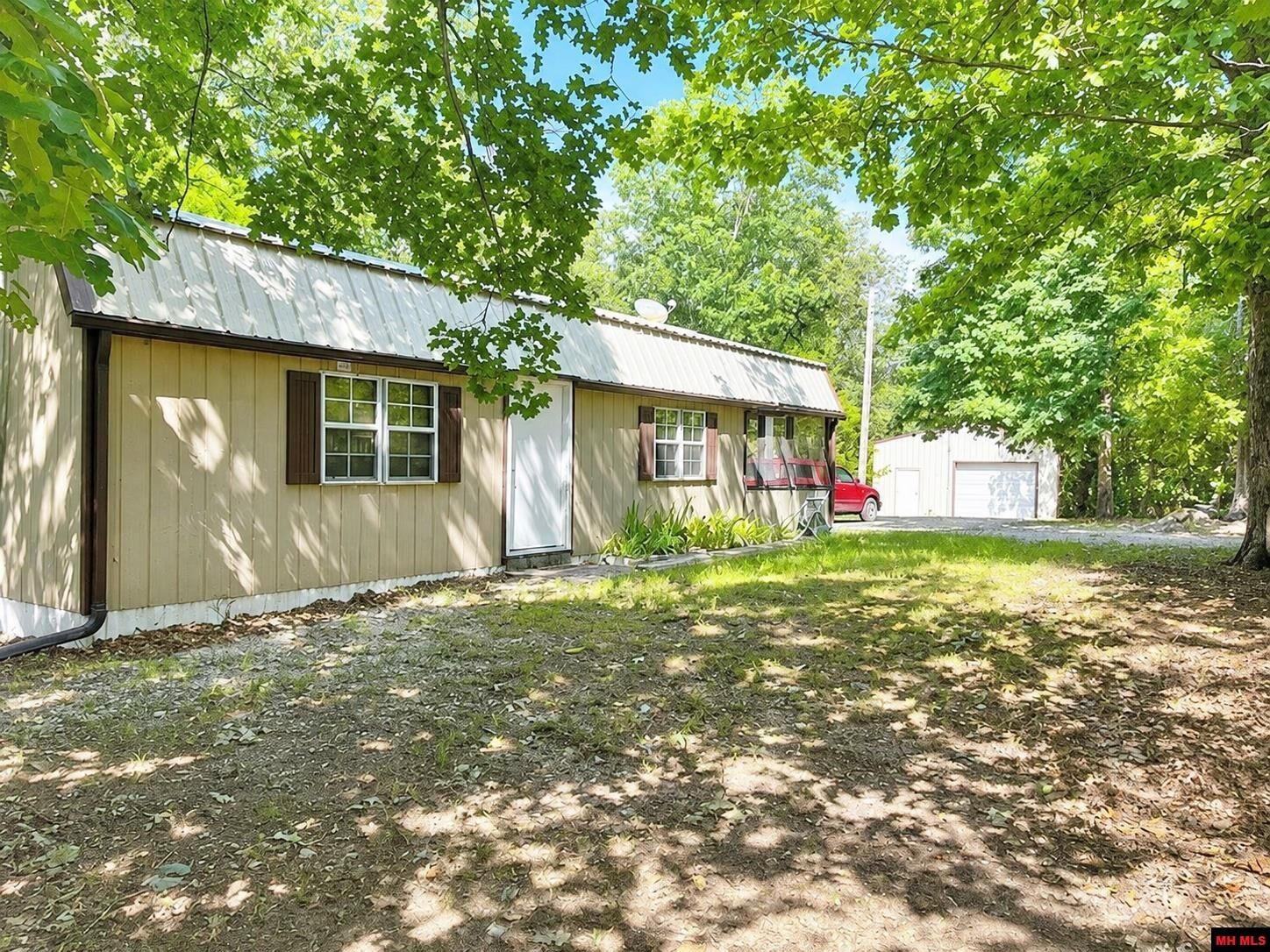 Property Photo:  1141 Mc 8083  AR 72687 
