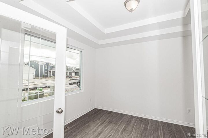 Property Photo: 34608 John Bartley Circle MI 48310