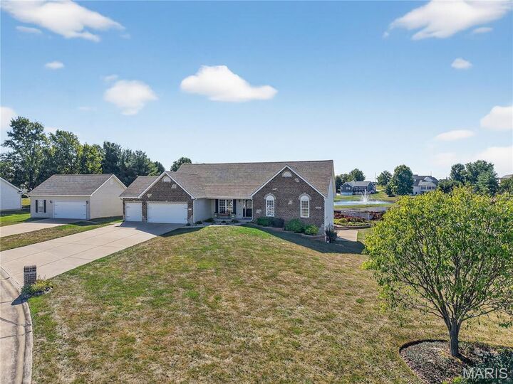 Property Photo: 604 Judges Way MO 63379
