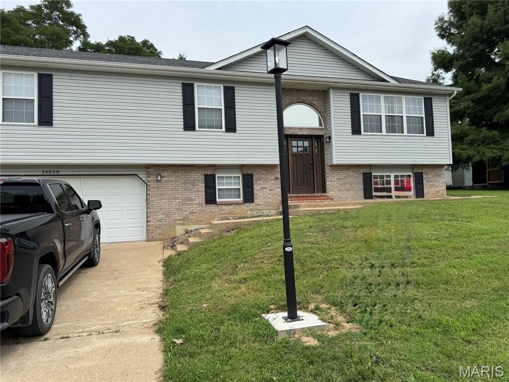 Property Photo:  34058 Sailboat Court  IL 62012 