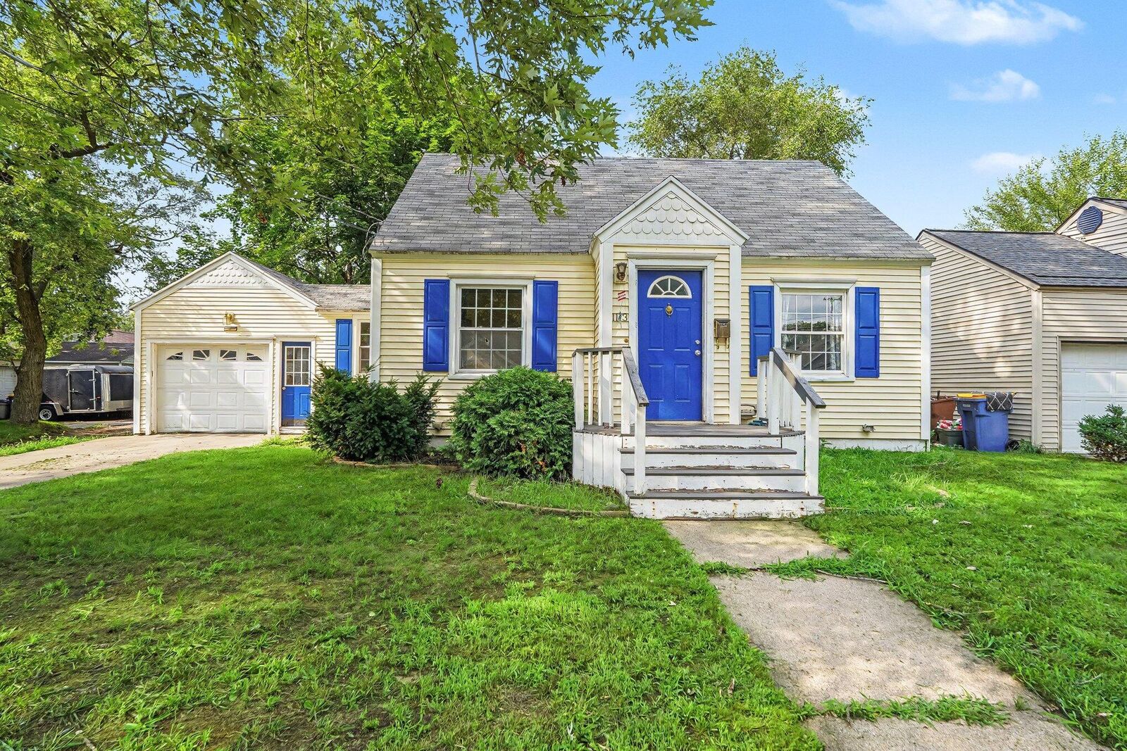 Property Photo:  1113 Griggs Street SE  MI 49507 