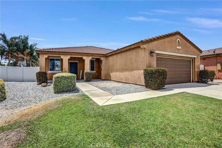 Property Photo: 19039 Gregory Court CA 92316