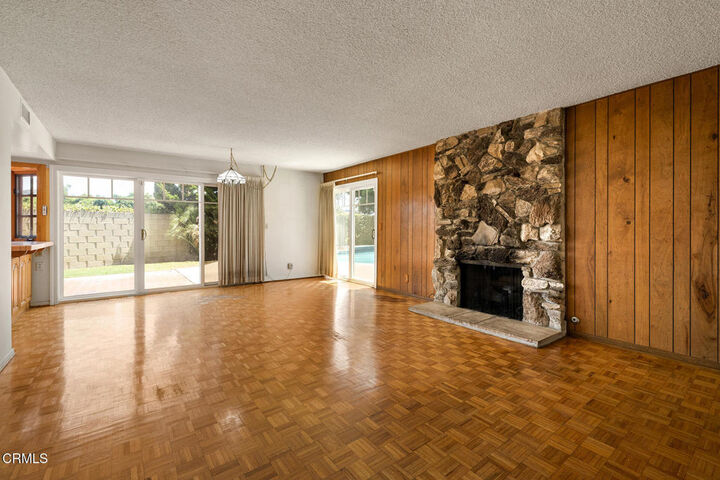 Property Photo: 16452 Whittier Lane CA 92647