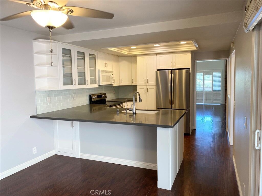Property Photo:  21 Seaview Dr. S  CA 90274 