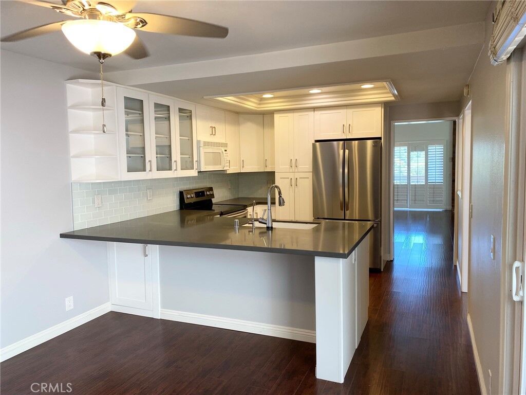 Property Photo:  21 Seaview Dr. S  CA 90274 
