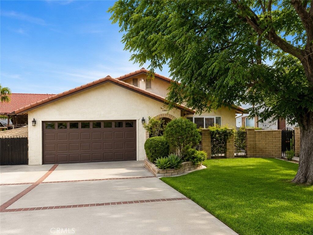 Property Photo:  24020 Continental  CA 92587 
