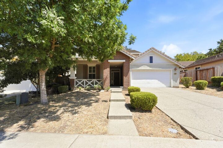 Property Photo: 6404 Sol Way CA 95621