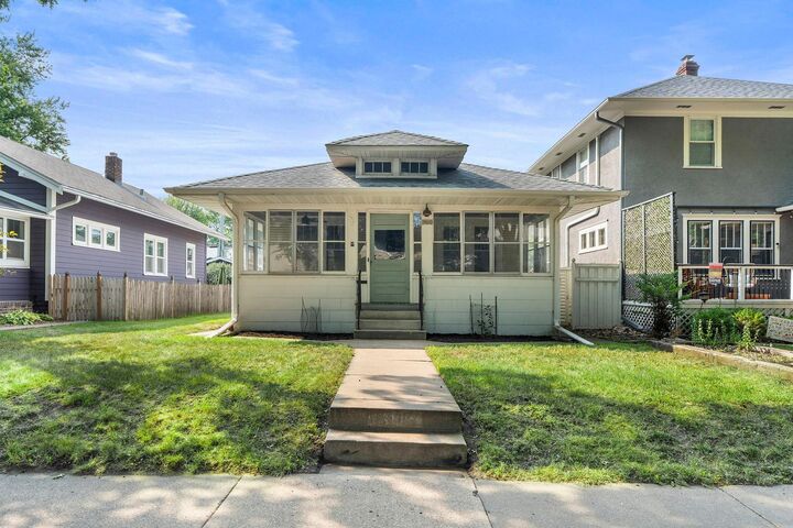 Property Photo:  1980 Stanford Avenue  MN 55105 