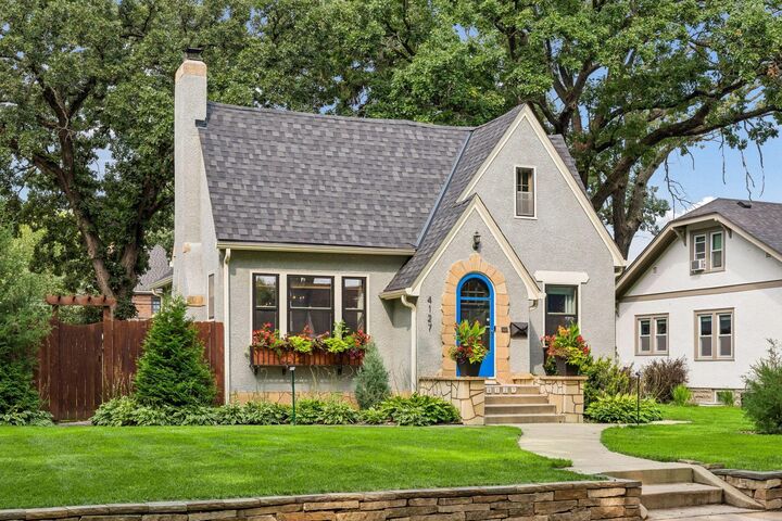 Property Photo:  4127 Washburn Avenue N  MN 55412 