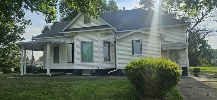 Property Photo: 702 Brown Street MO 63548