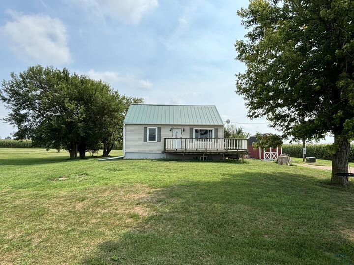 Property Photo:  3070 Cass Ave  IA 51052 