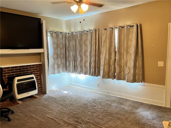 Property Photo:  409 2nd Street  AR 72722 
