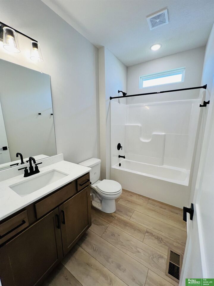 Property Photo: 17526 Willit Street NE 68007