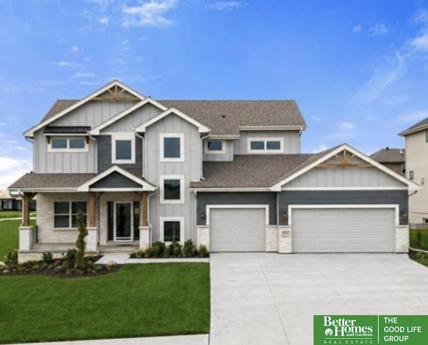 Property Photo: 10212 S 191 Street NE 68136