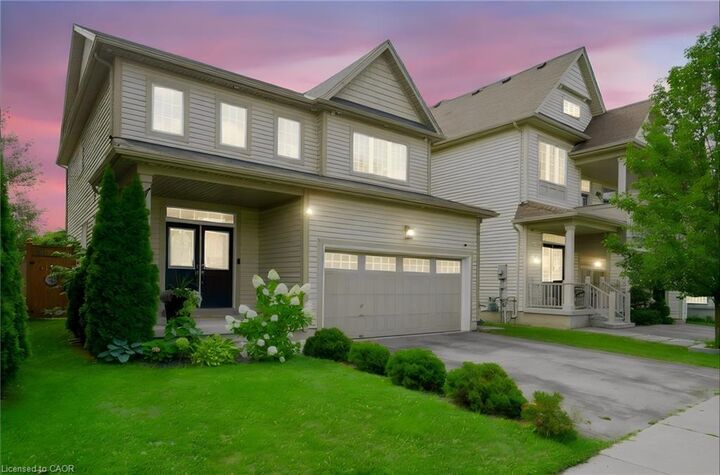 Property Photo:  58 Bisset Avenue  ON N3T 0H3 