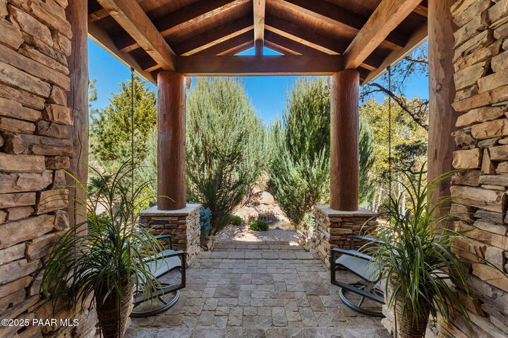 Property Photo:  4640 W Murphys Station Circle  AZ 86305 