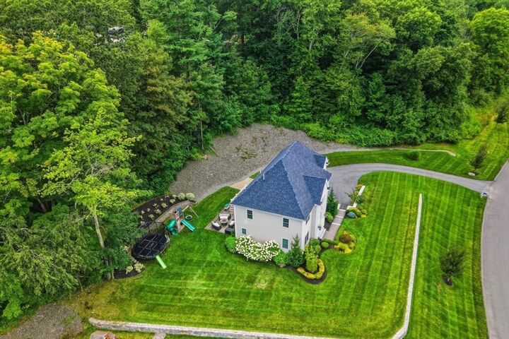 Property Photo:  4 E Meadow Ln  MA 01949 