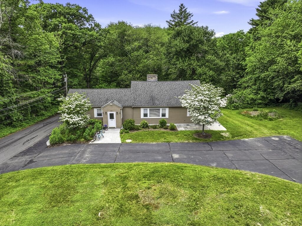 Property Photo: 90 Glenview MA 01568