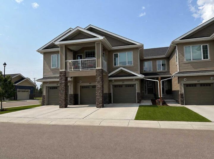 Property Photo:  95 Golden Crescent  AB T4P 2S7 