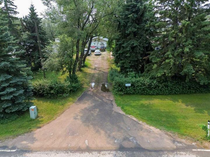 Property Photo: 23403 Township Road 374 AB T0M 0V0