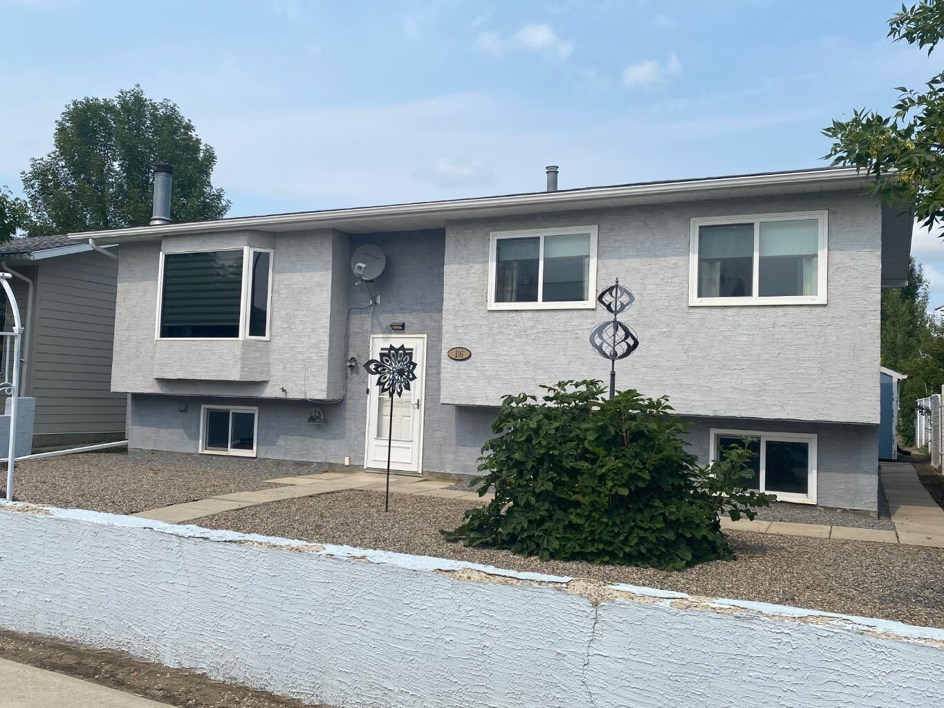 Property Photo: 106 Winkler Drive AB T0J 1P0