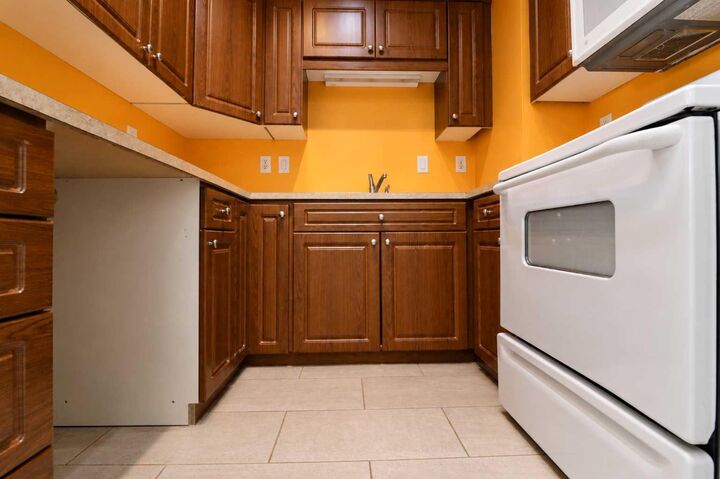 Property Photo: 9229 Lakeland Drive 208 AB T8X 0B8