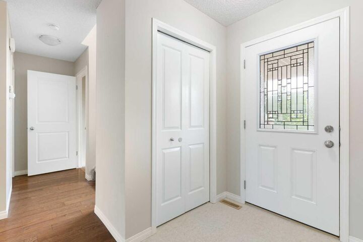 Property Photo:  16 Fireside Way  AB T4C 0R1 