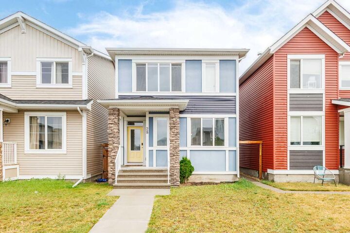 28 Seton Terrace SE — photo 1