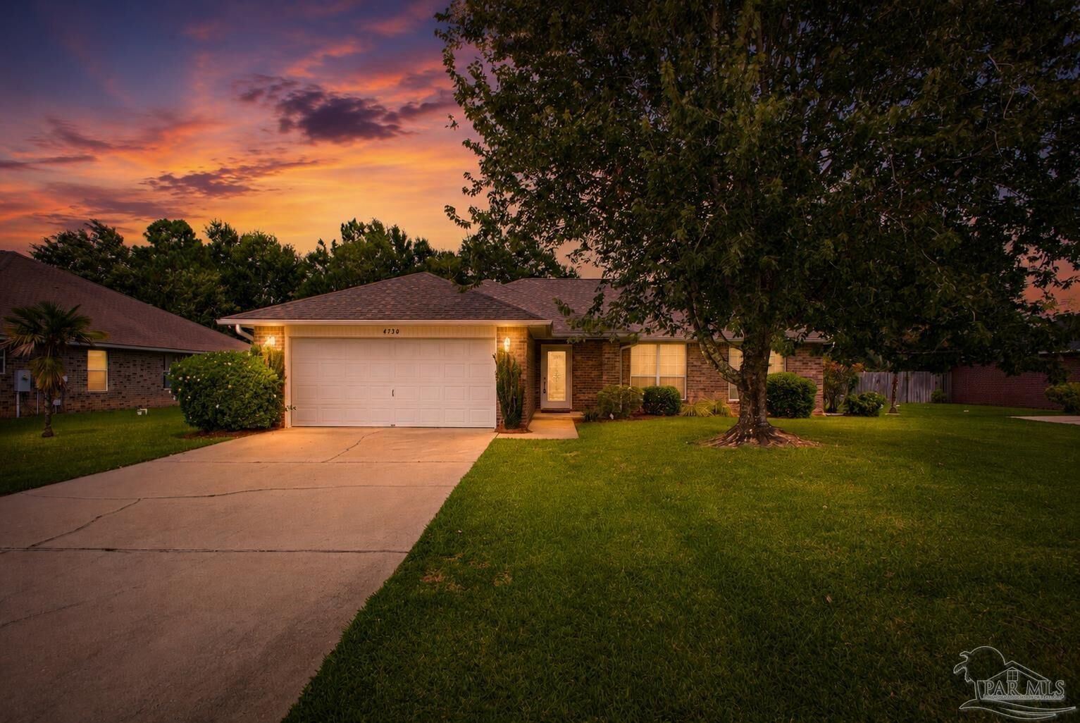 Property Photo:  4730 Spears St  FL 32571 